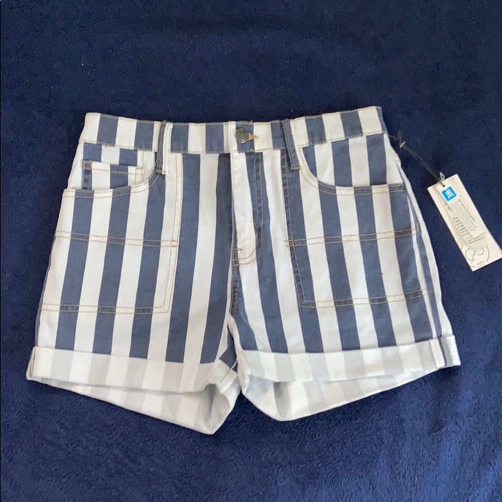 Stripped jean shorts